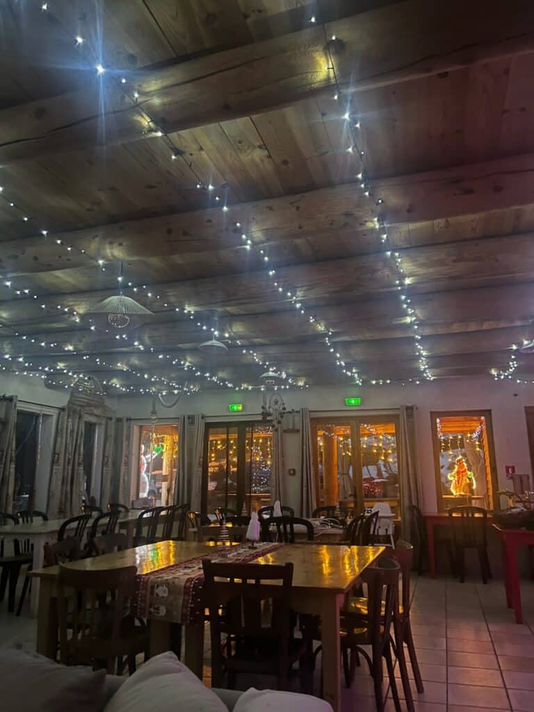 Salle restaurant décoration Noël